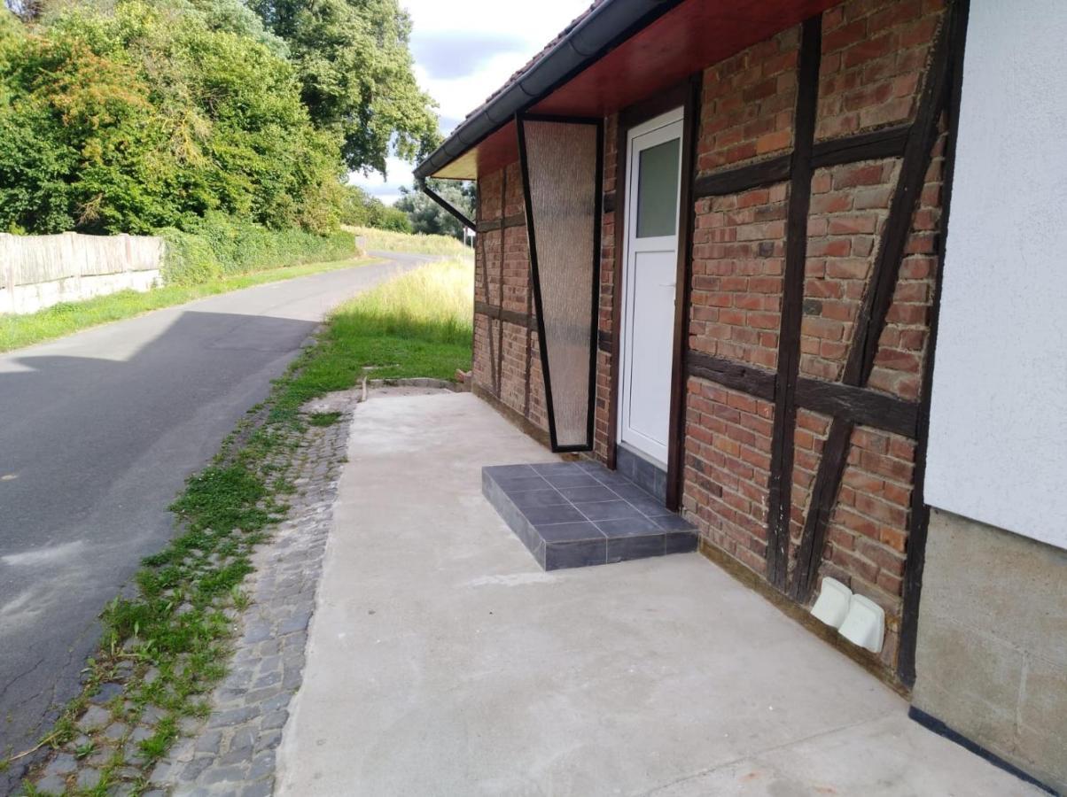 Monteurzimmer\Ferienwohnung バート・ガンダースハイム エクステリア 写真